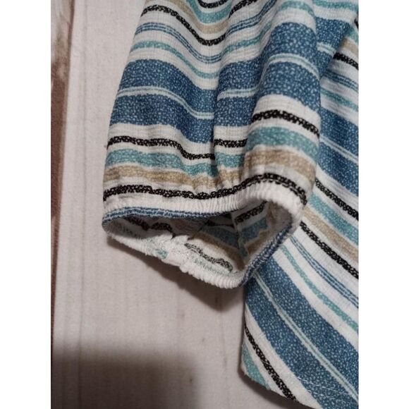 Ivy Ridge Shirt Ladies Medium‎ Blue Striped Button design - Picture 5 of 8